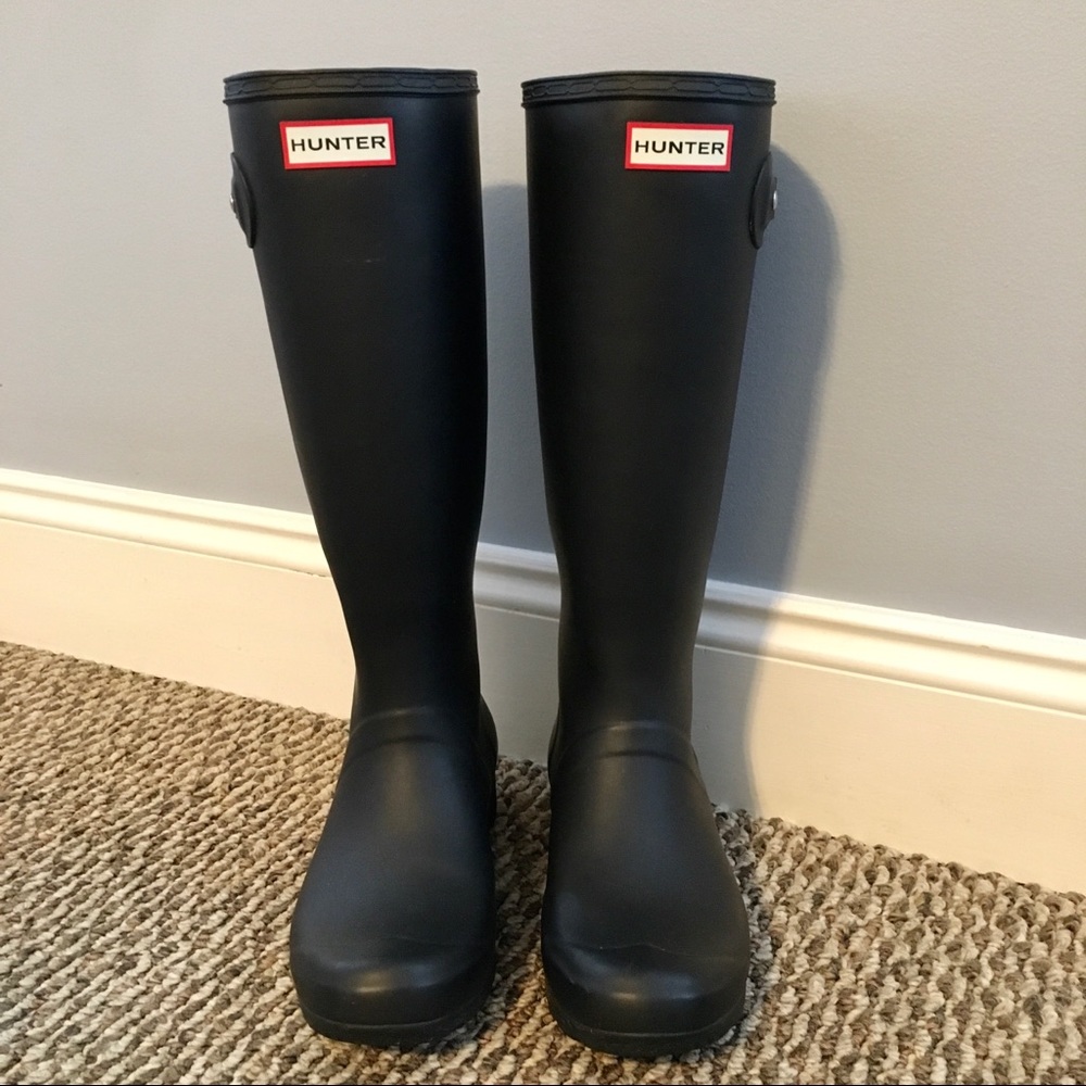 Hunter Packable Rain boot black size 6